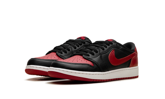 Air Jordan 1 Low OG GS "Banned (2026)" IW6277 001
