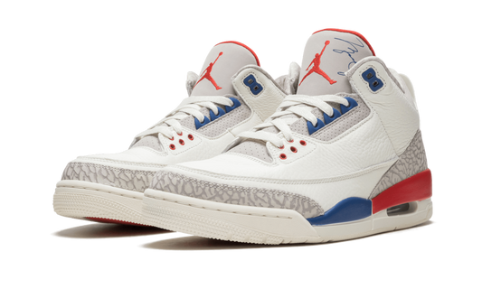 Air Jordan 3 Retro "International Flight" 136064 140