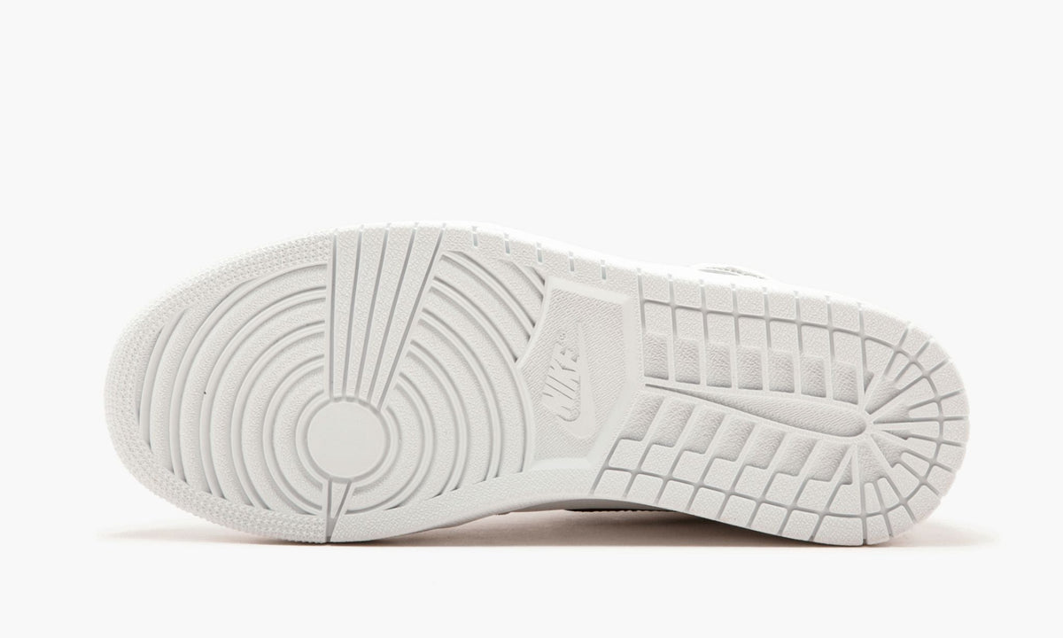 Air Jordan 1 Retro High OG Sneakers - Collaboration Release