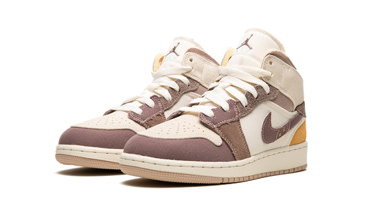 Air Jordan 1 Mid SE Craft GS "Inside Out - Taupe Haze" DZ4466 102