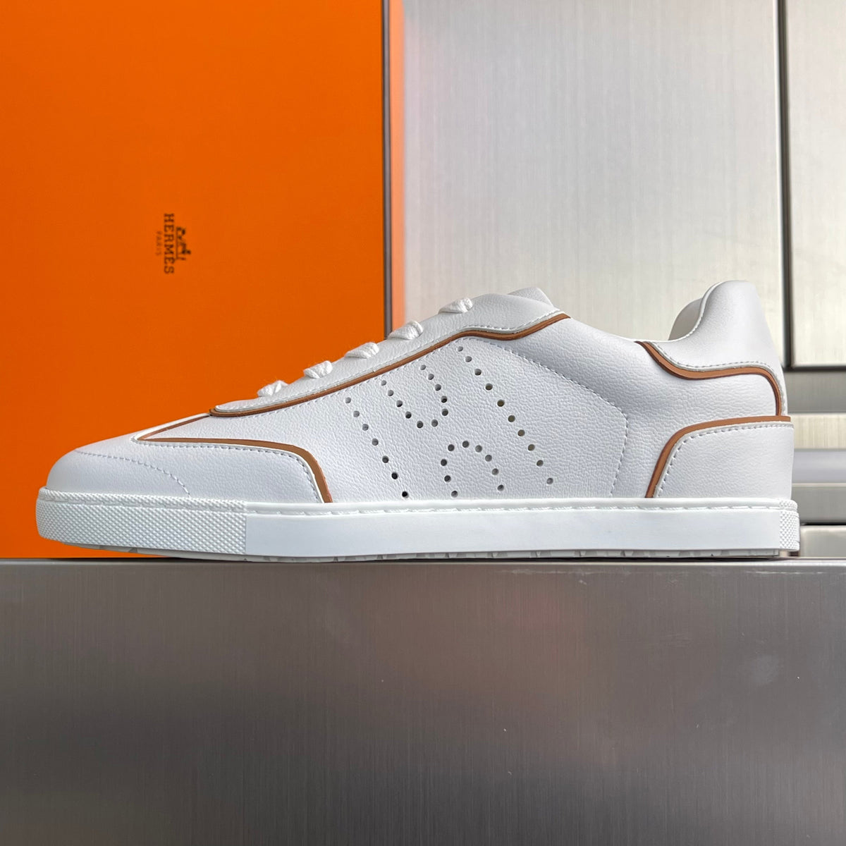 HM Match Sneaker White mix Brown Sheepskin 609040