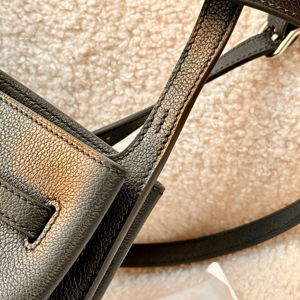 HM So Kelly Shoulder Bag 22cm Black Cowhide 284544