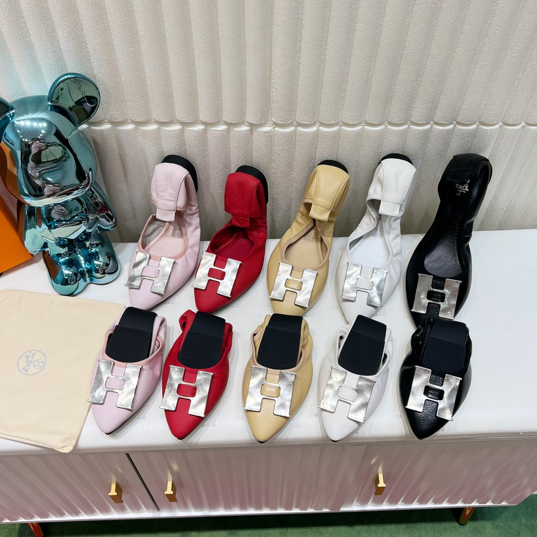 H-BUCKLE BALLLET FLAT BEIGE CALFSKIN