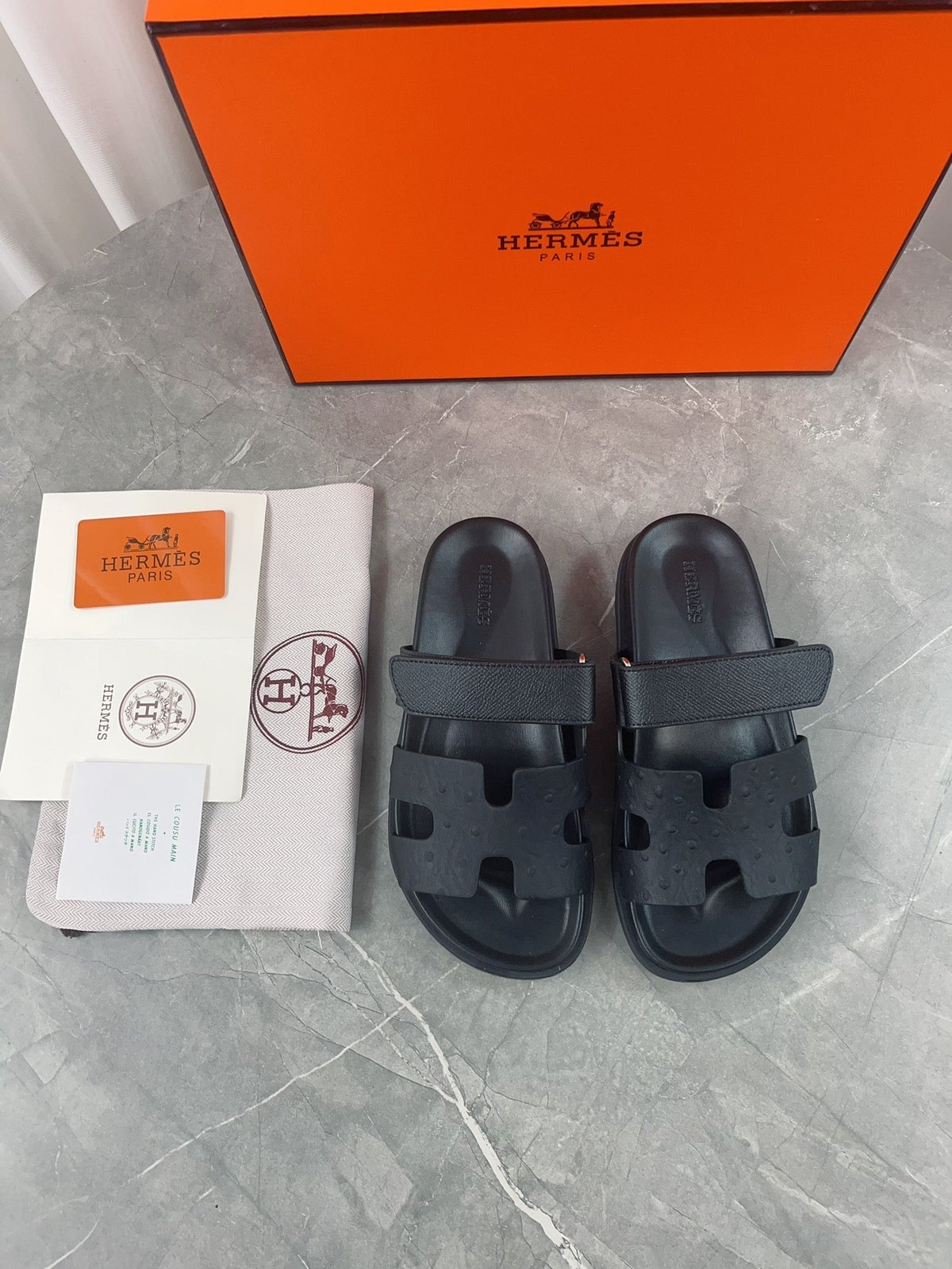 chypre sandal all black calfskin
