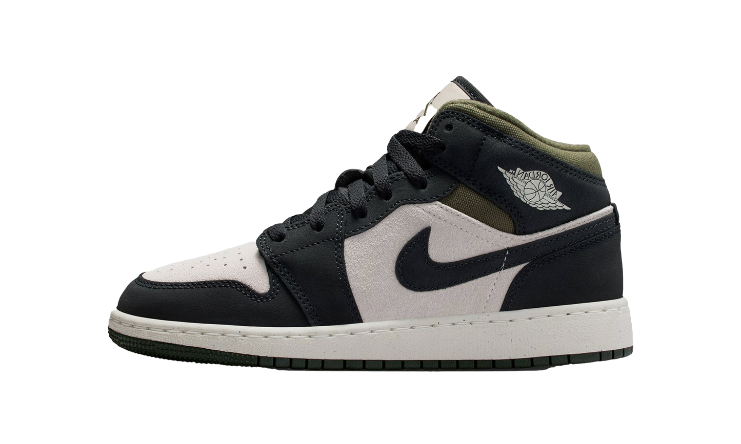 Air Jordan 1 Mid GS "Off Noir" HV4399 102