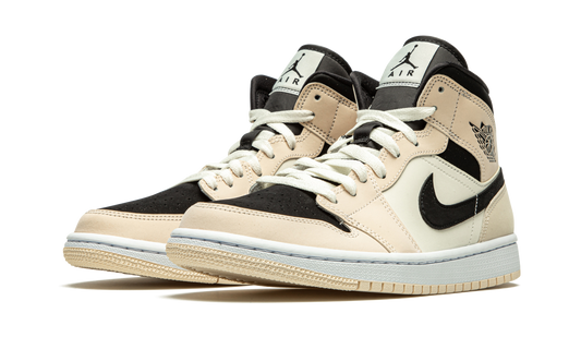 AIR JORDAN 1 MID WMNS "Guava Ice" BQ6472 800