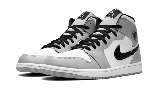Air Jordan 1 Mid "Light Smoke Grey" 554724 092