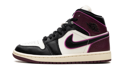 Air Jordan 1 "Bordeaux" FQ7818 101