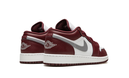 Air Jordan 1 Low GS "Bordeaux" 553560 615