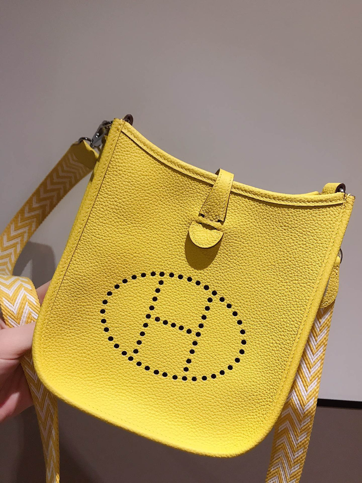 HM EVELYNE MINI 18 LEMON TOGO