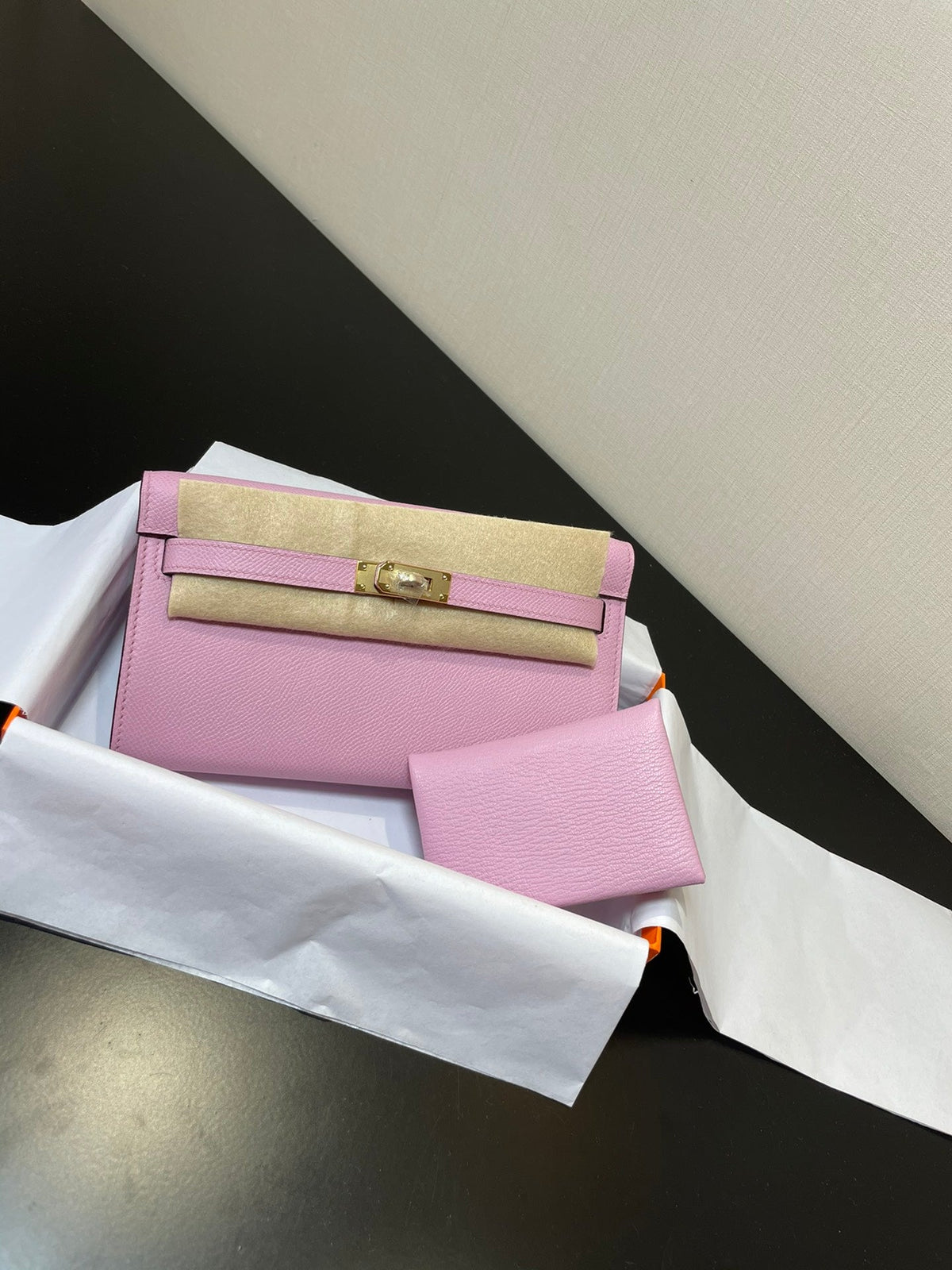 kelly woc 20.5 light pink epsom gold hardware