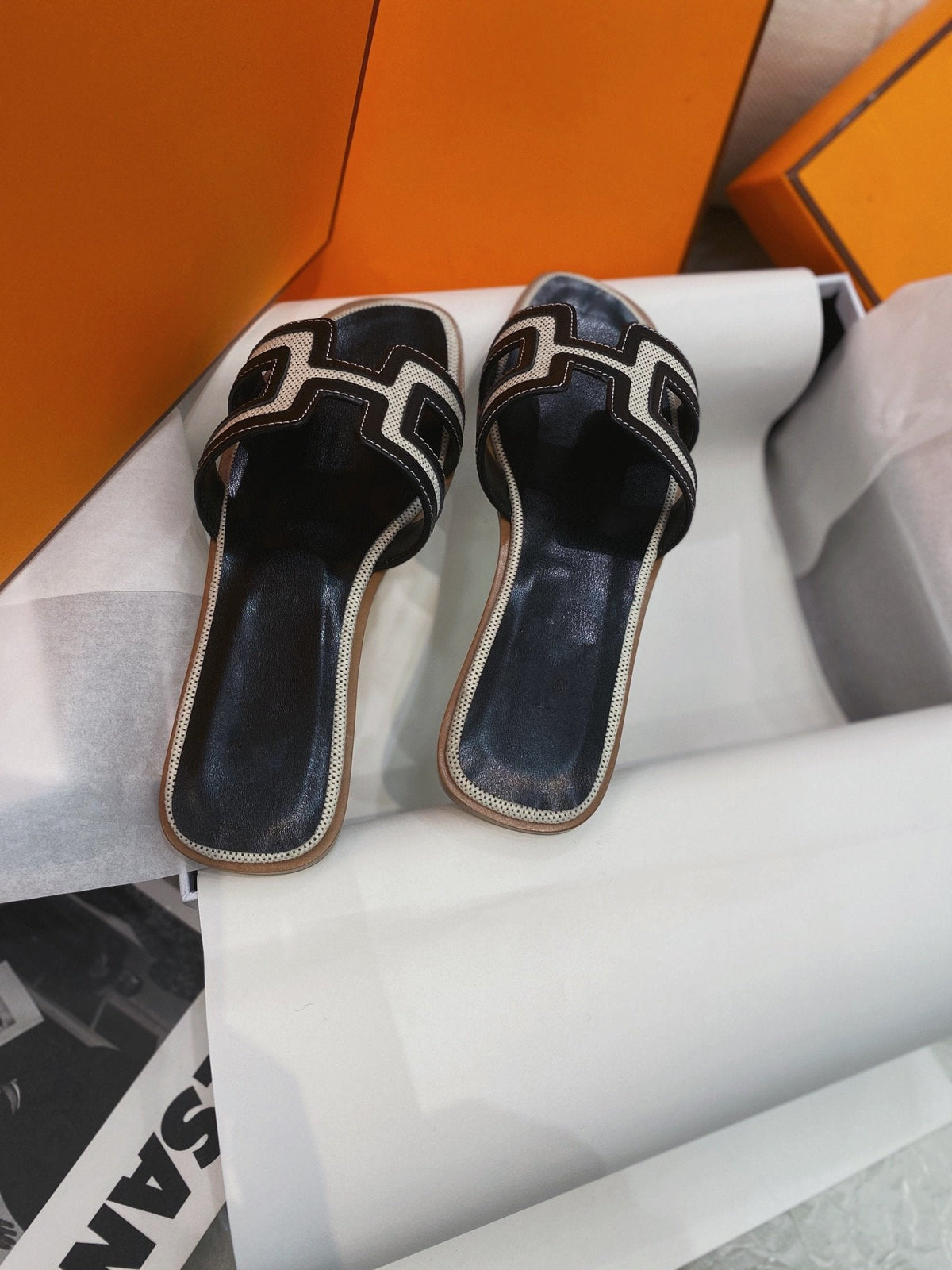 Oran Sandal Black Leather