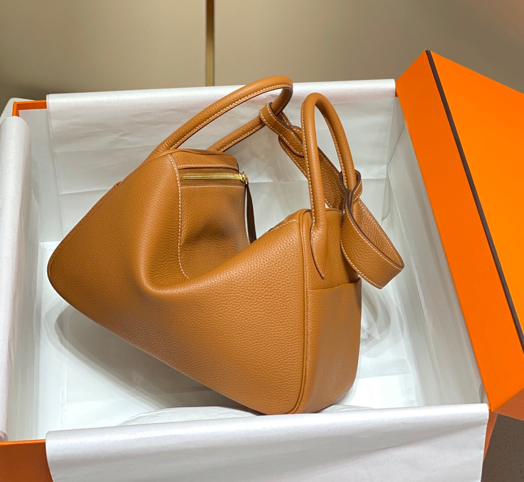 HM LINDY 26 BAG ORANGE TAURILLON CLEMENCE LEATHER