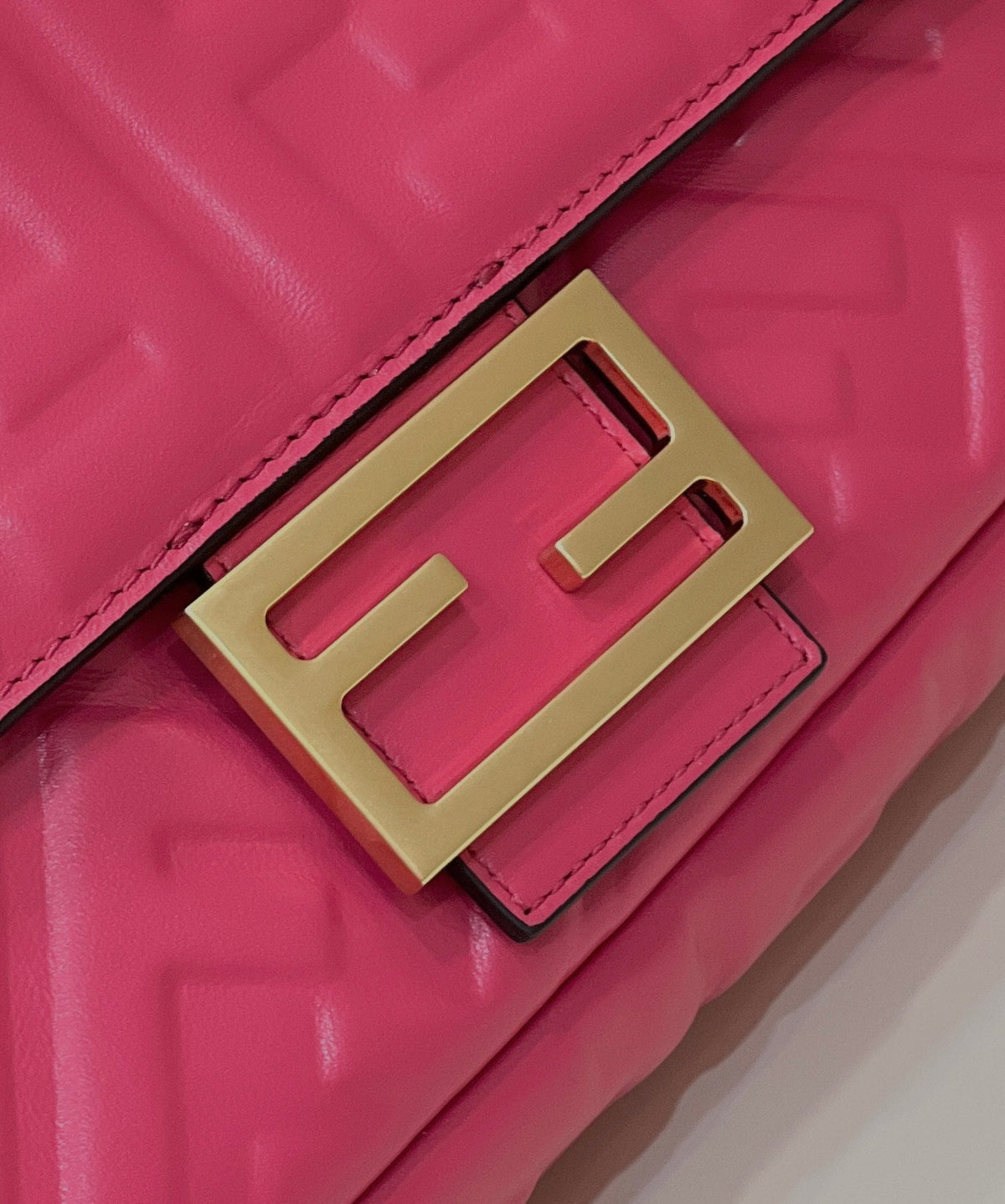 Baguette 27cm Red Lambskin Gold Hardware