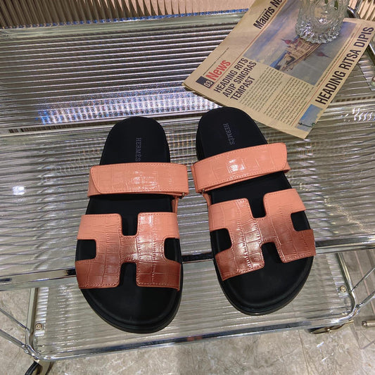 CHYPRE SANDAL OMBRE LIGHT PINK BROWN CALFSKIN
