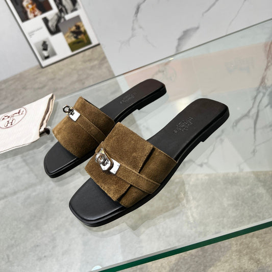 Giulia Sandal Brown Suede Black Calfskin