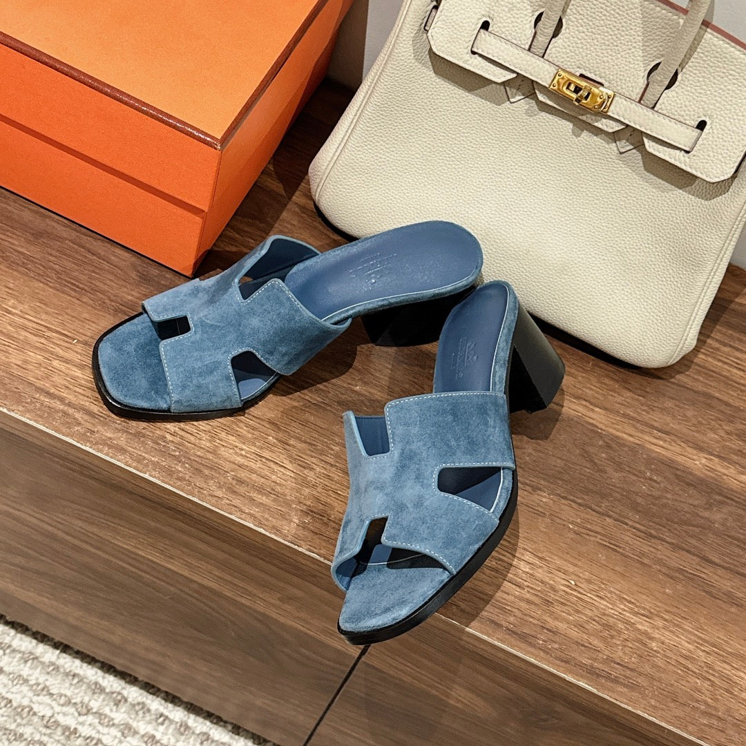 helia 60 cerulean suede calfskin