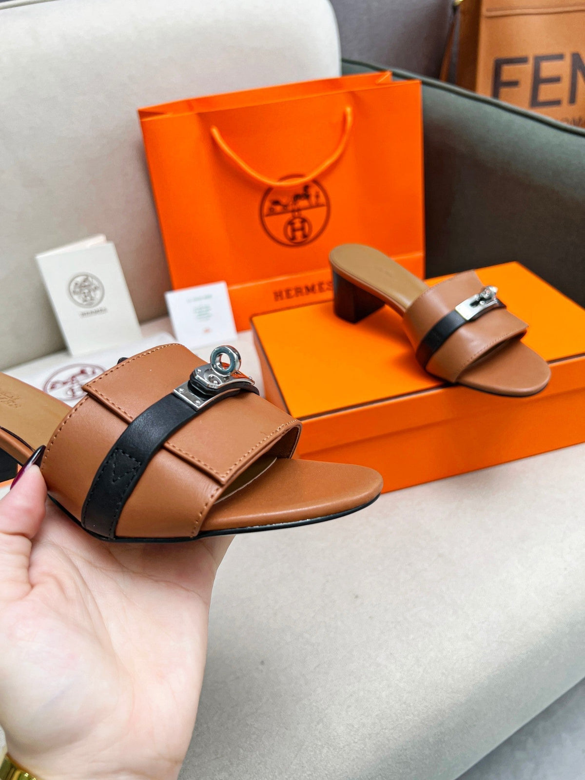 Gigi 50 Sandal Tan Black Calfskin