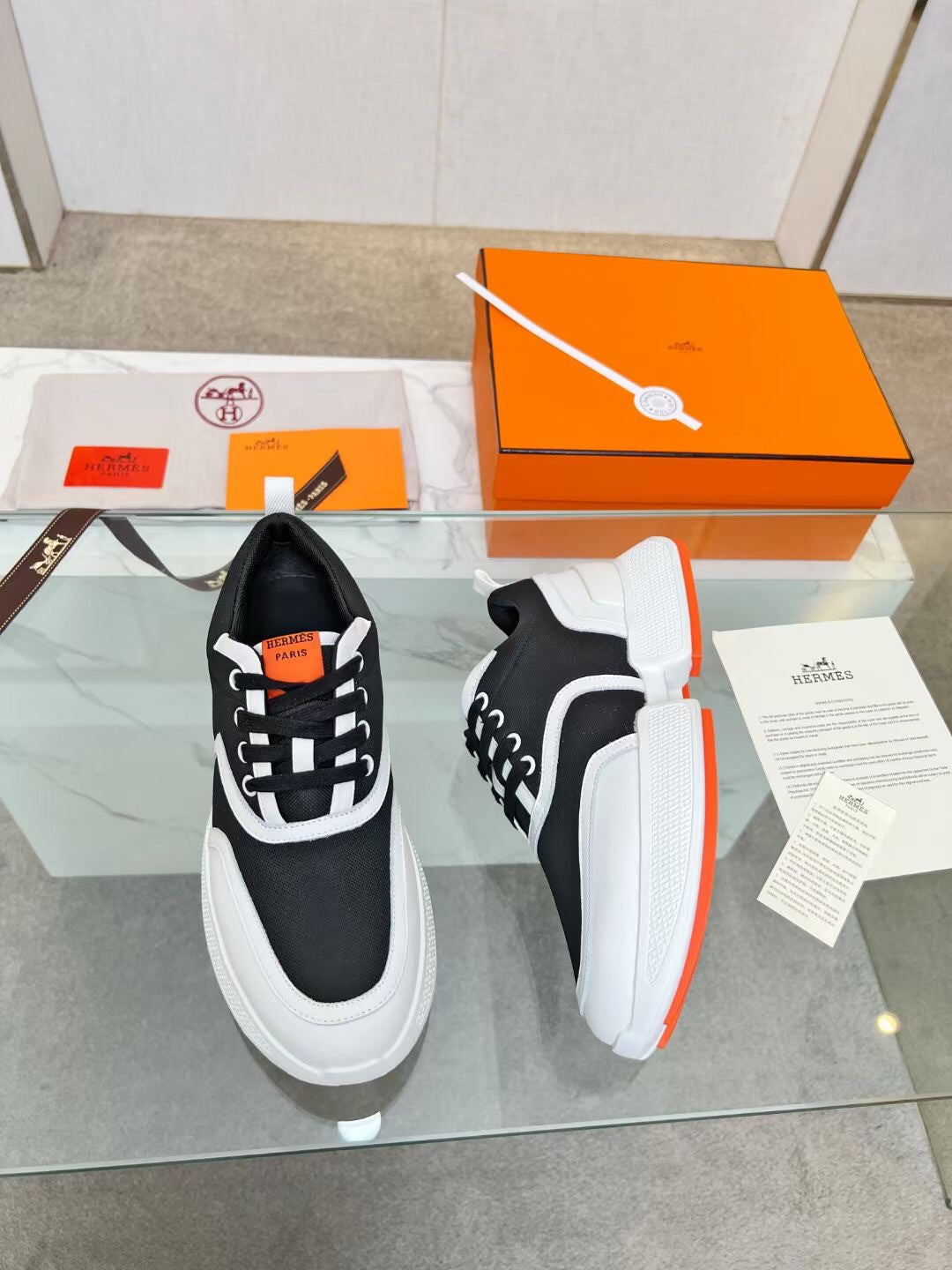 GIGA SNEAKER BLACK MIX WHITE CALFSKIN