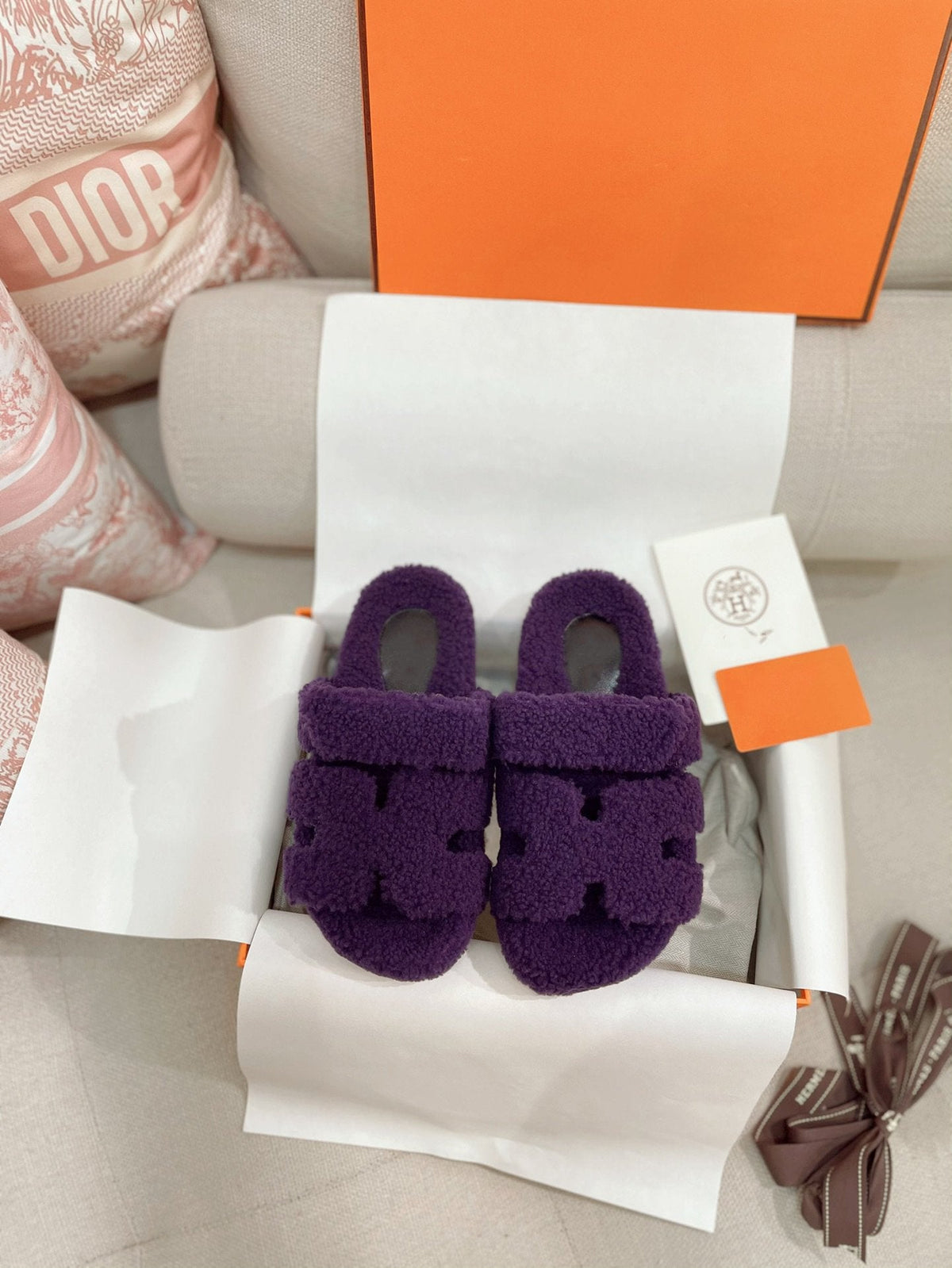chypre sandal purple lamb wool