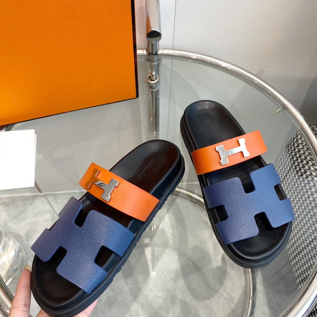 Chypre Sandal Charcoal Blue Leather
