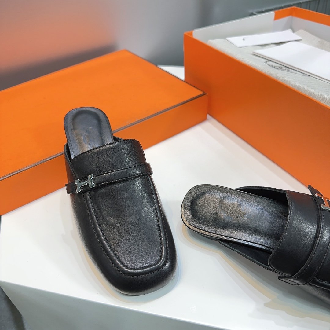 Lena Mule Black Leather