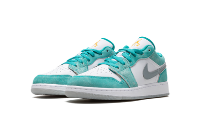 AIR JORDAN 1 LOW GS "NEW EMERALD" DO8244 301