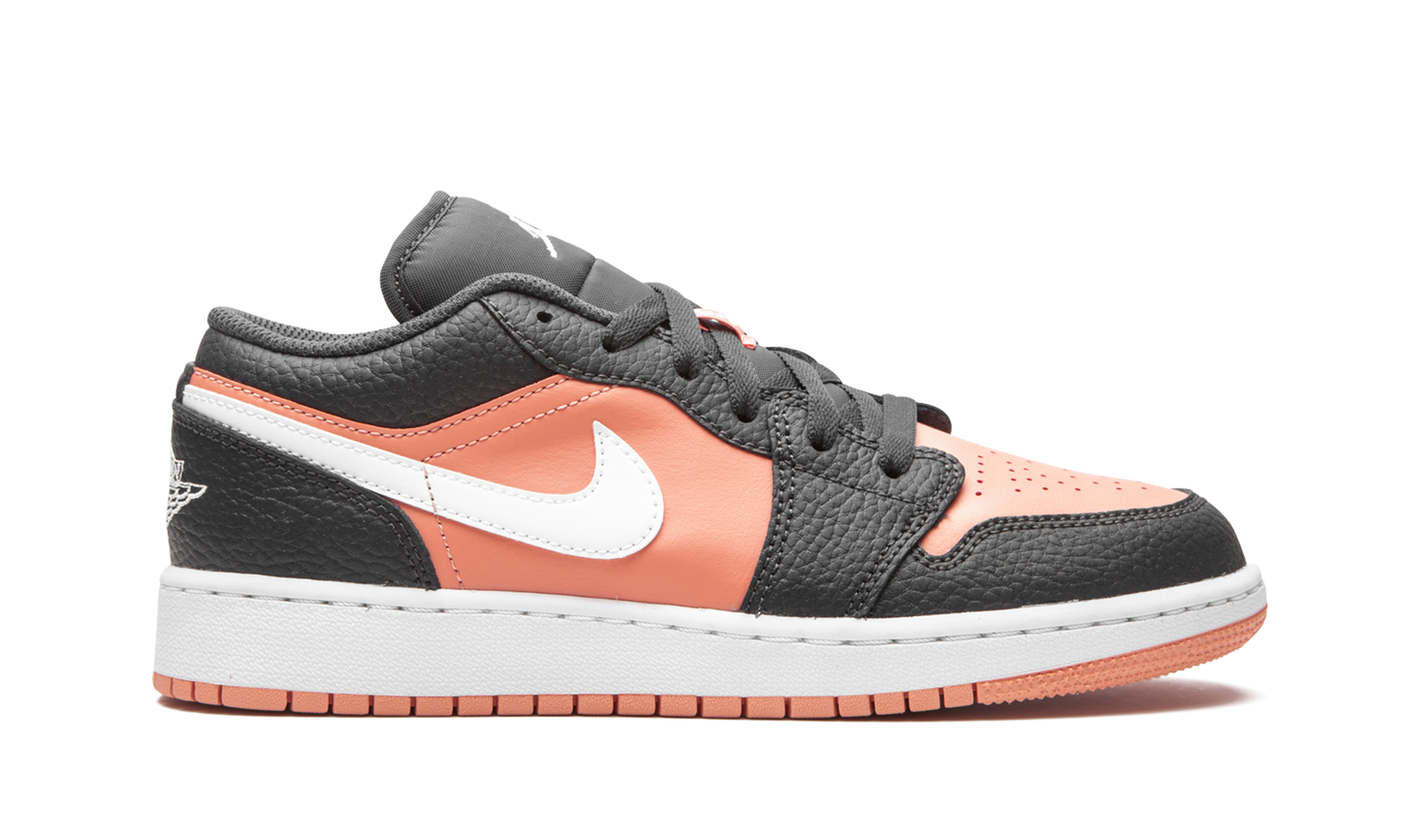Air Jordan 1 Low GS "Pink Quartz" 554723 016
