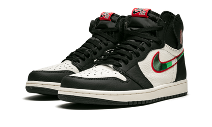 Air Jordan 1 Retro High OG "Sports Illustrated / A Star Is Born" 555088 015