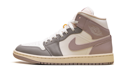 Air Jordan 1 Mid WMNS "Enigma Stone / Particle Rose" BQ6472 122