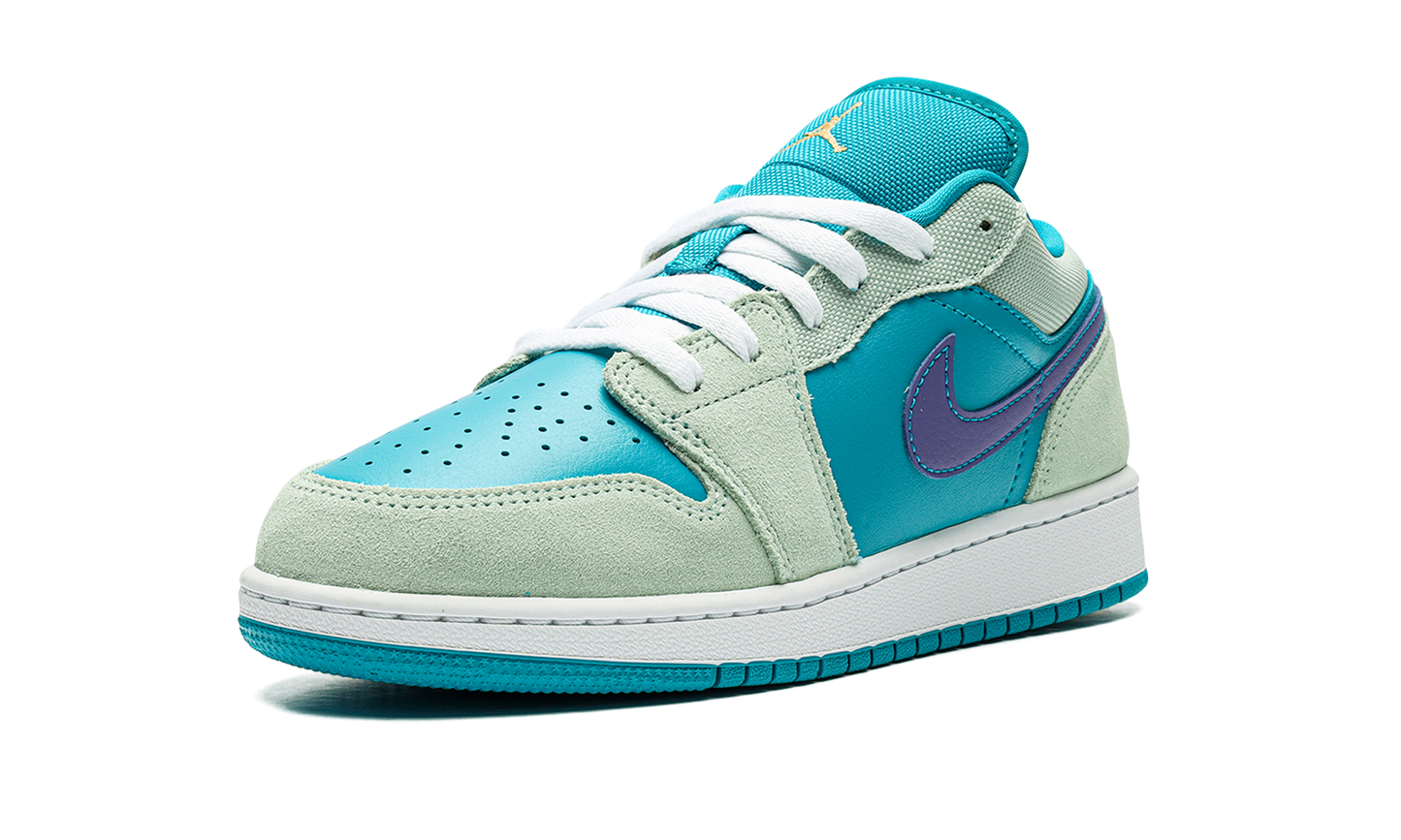 AIR JORDAN 1 LOW SE GS "AQUATONE CONCORD" DX4374 300