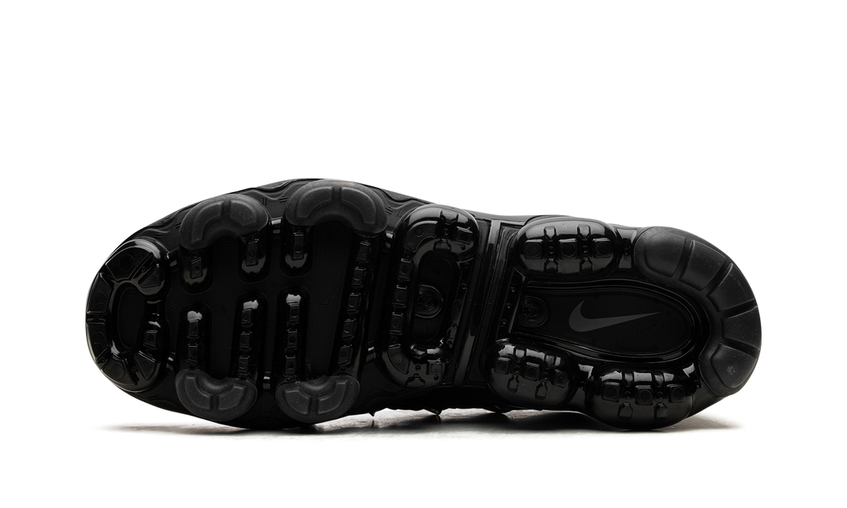 Air Vapormax Plus "Triple Black" 924453 004