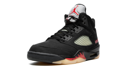 AIR JORDAN 5 WMNS "Gore-Tex" DR0092 001