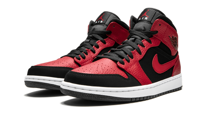 Air Jordan 1 Mid "Bred" 554724 054