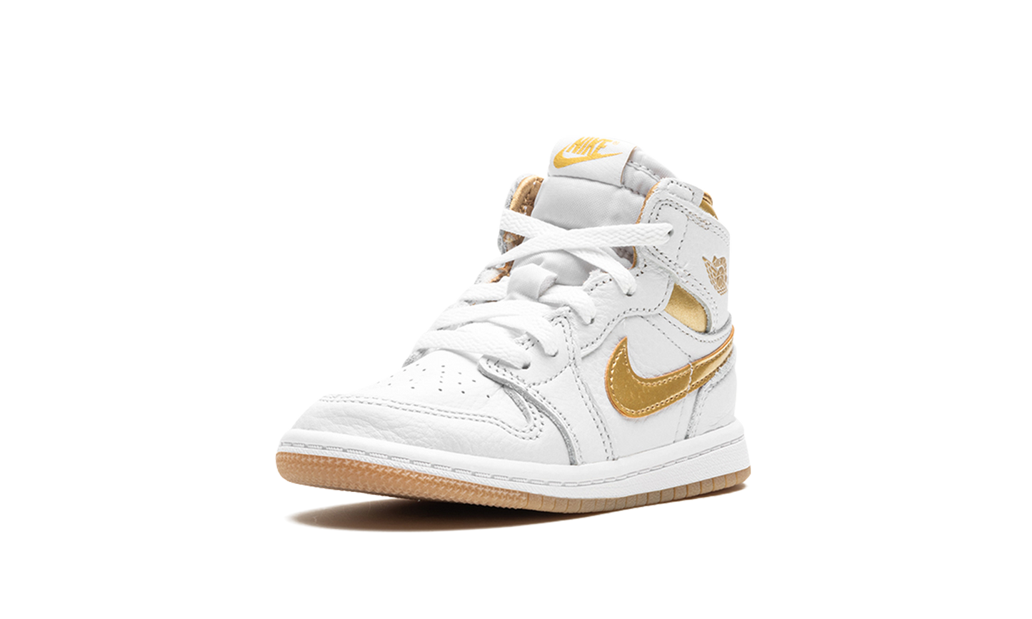 Air Jordan 1 Retro High OG TD "Metallic Gold" FD2598 107