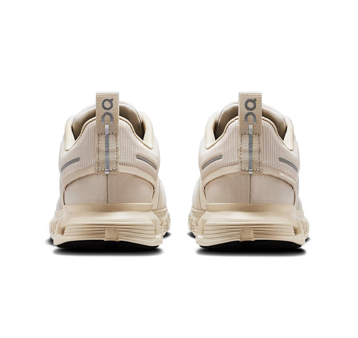 ON Women's Cloud 6 Waterproof Pearl/Cream
