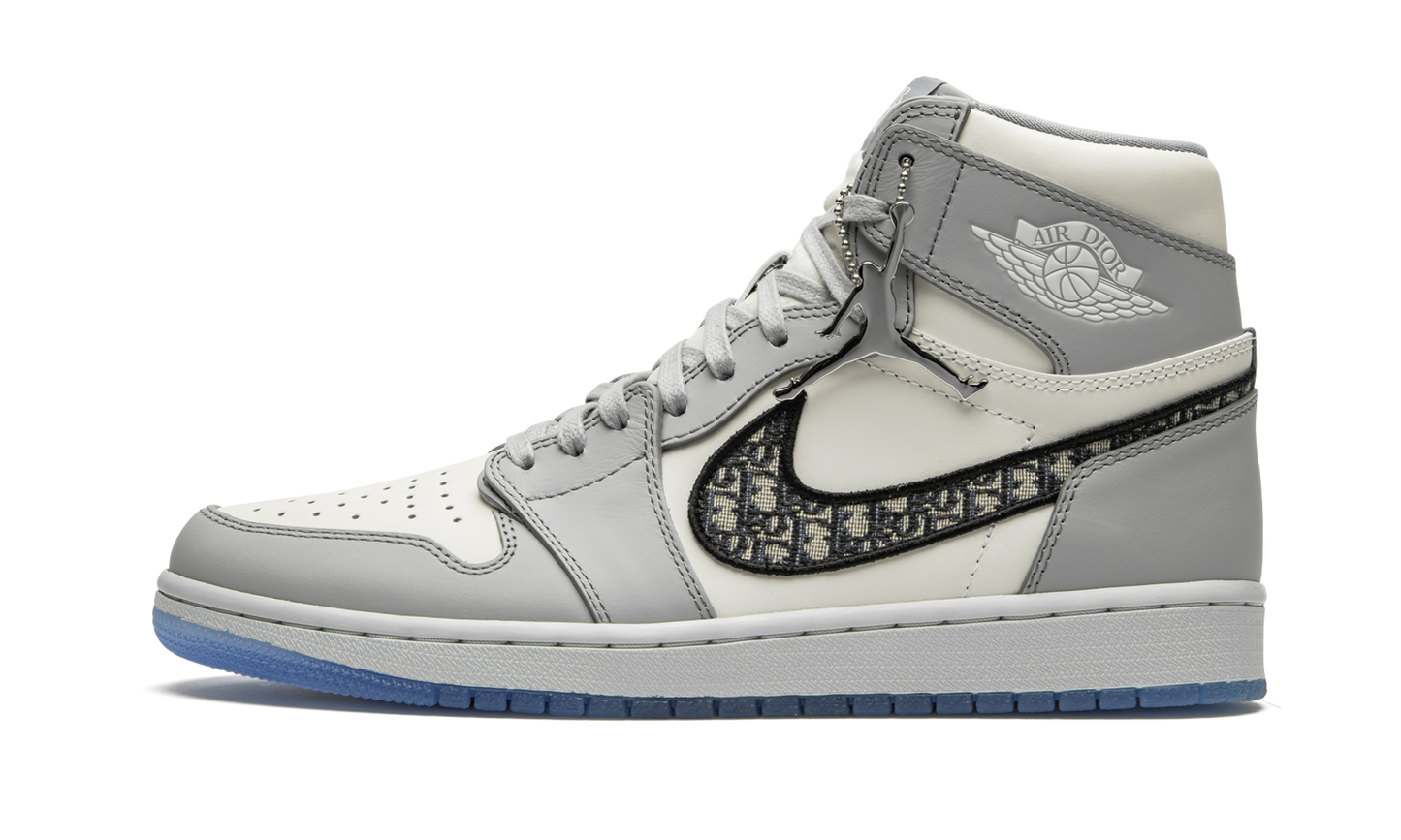 Air Jordan 1 Retro High "Dior" CN8607 002
