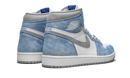 Air Jordan 1 Retro High OG "Hyper Royal" 555088 402
