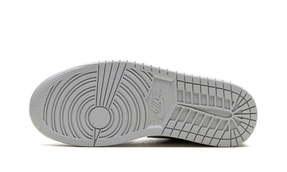 Air Jordan 1 Low "Oxidized Green" FQ7687 300