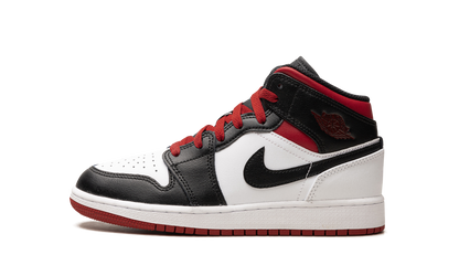Air Jordan 1 Mid GS "Gym Red Black Toe" DQ8423 106
