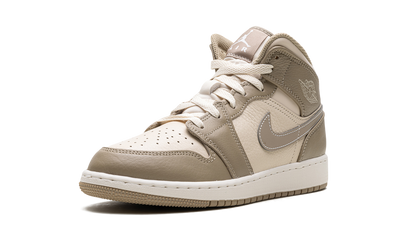 Air Jordan 1 Mid GS "Legend Brown" HF4781 203