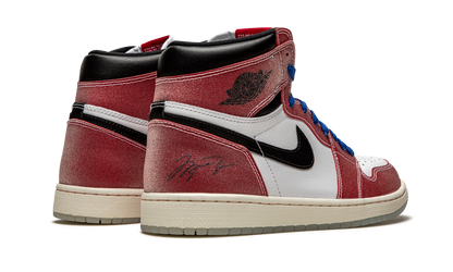 Air Jordan 1 Retro High OG "Trophy Room - With Blue Laces" DA2728 100B