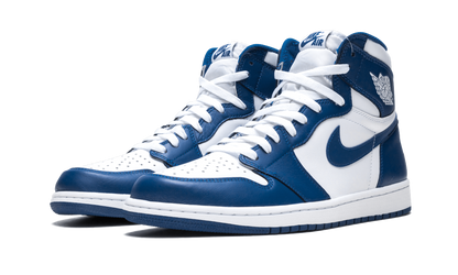 Air Jordan 1 Retro High OG "Storm Blue" 555088 127