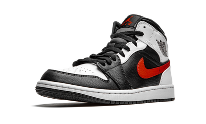 Air Jordan 1 Mid "Chile Red" 554724 075