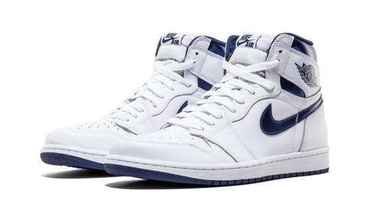 Air Jordan 1 Retro "Metallic Navy" 555088 106