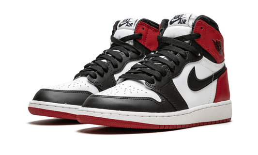 Air Jordan 1 Retro High OG GS "Black Toe 2016" 575441 125