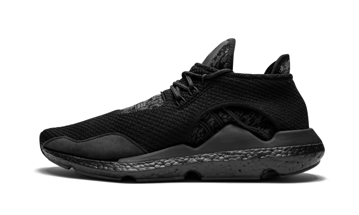 Y-3 SAIKOU "Triple Black" AC7197