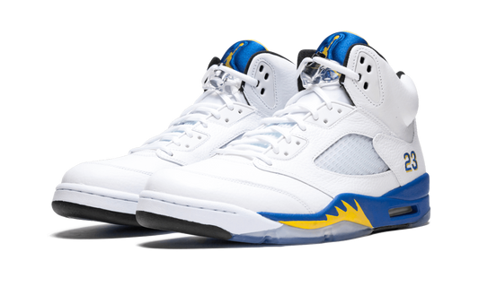 Air Jordan 5 Retro "Laney" 136027 189