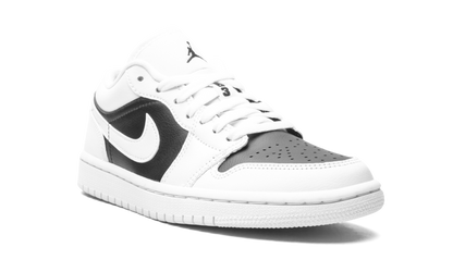 AIR JORDAN 1 Low WMNS "Panda" DC0774 100