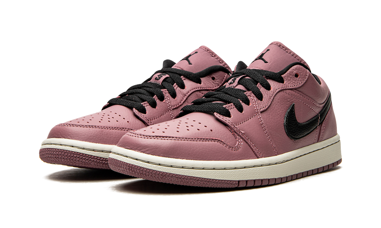 AIR JORDAN 1 Low WMNS "Magenta" DC7268 500